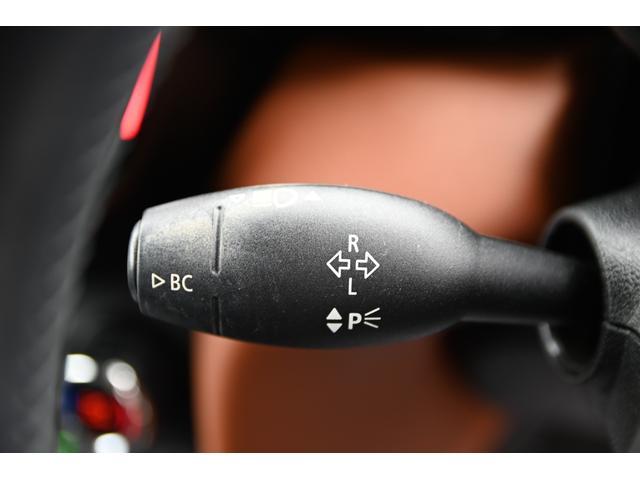 ＭＩＮＩ クーパー　セブン　限定車セブン　純正ＨＤＤナビ　純正１７インチＡＷ　Ｄアシスト　バックカメラ　ＰＤＣ　ＬＥＤヘッドライト　ハーフレザーシート　ドライビングモード　ワンオーナー　ヘッドアップディスプレイ（54枚目）