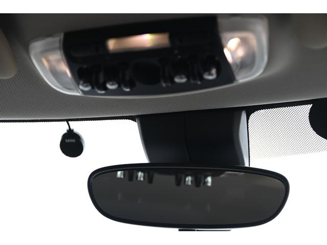 ＭＩＮＩ クーパー　セブン　限定車セブン　純正ＨＤＤナビ　純正１７インチＡＷ　Ｄアシスト　バックカメラ　ＰＤＣ　ＬＥＤヘッドライト　ハーフレザーシート　ドライビングモード　ワンオーナー　ヘッドアップディスプレイ（67枚目）