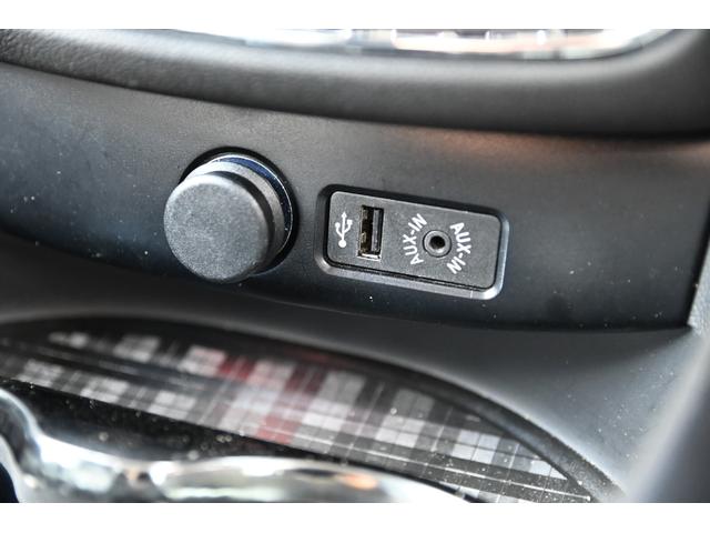 ＭＩＮＩ クーパーＳ　クラブマン　純正ＨＤＤナビ　純正１７インチＡＷ　Ｄアシスト　バックカメラ　ＰＤＣ　コンフォートアクセス　アームレスト　ＥＴＣ２．０　ＬＥＤヘッドライト　ドライビングモード　オートライト　レインセンサー　ＡＣＣ（61枚目）