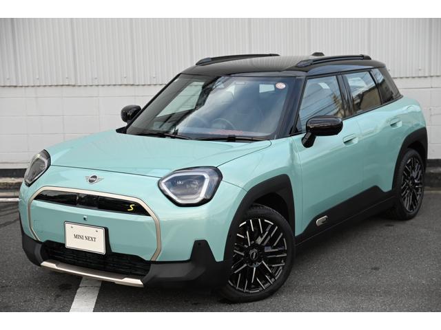 ＭＩＮＩ エースマンＳＥ　フェイバリット・トリム　元デモカー　純正ナビ　純正１８ＡＷ　ＰＤＣ　パノラマビュー　スポーツステアリング　　Ｓヒーター　ステアリングヒーター　リバースアシスト　ワイヤレスチャージング　ＡＣＣ　ＨＵＤ　ＡｐｐｌｅＣａｒＰｌａｙ（2枚目）