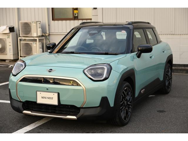 ＭＩＮＩ エースマンＳＥ　フェイバリット・トリム　元デモカー　純正ナビ　純正１８ＡＷ　ＰＤＣ　パノラマビュー　スポーツステアリング　　Ｓヒーター　ステアリングヒーター　リバースアシスト　ワイヤレスチャージング　ＡＣＣ　ＨＵＤ　ＡｐｐｌｅＣａｒＰｌａｙ（10枚目）