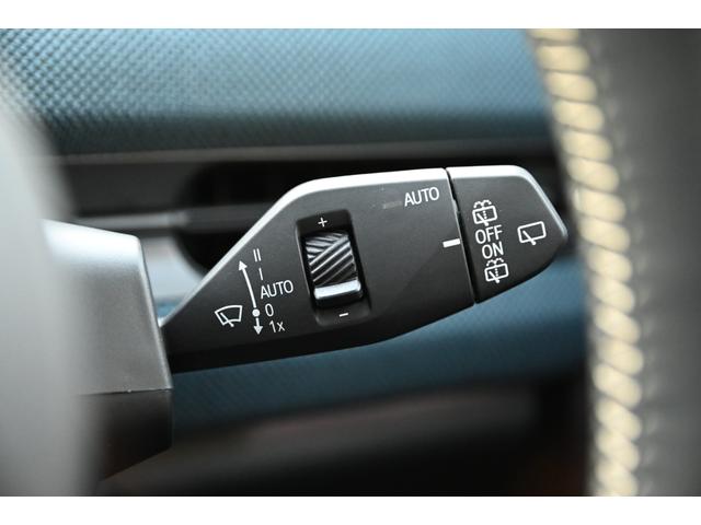 ＭＩＮＩ エースマンＳＥ　フェイバリット・トリム　元デモカー　純正ナビ　純正１８ＡＷ　ＰＤＣ　パノラマビュー　スポーツステアリング　　Ｓヒーター　ステアリングヒーター　リバースアシスト　ワイヤレスチャージング　ＡＣＣ　ＨＵＤ　ＡｐｐｌｅＣａｒＰｌａｙ（52枚目）