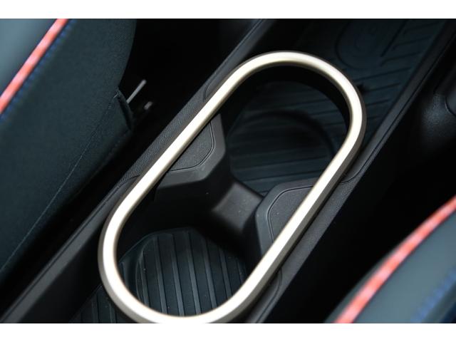 ＭＩＮＩ エースマンＳＥ　フェイバリット・トリム　元デモカー　純正ナビ　純正１８ＡＷ　ＰＤＣ　パノラマビュー　スポーツステアリング　　Ｓヒーター　ステアリングヒーター　リバースアシスト　ワイヤレスチャージング　ＡＣＣ　ＨＵＤ　ＡｐｐｌｅＣａｒＰｌａｙ（66枚目）