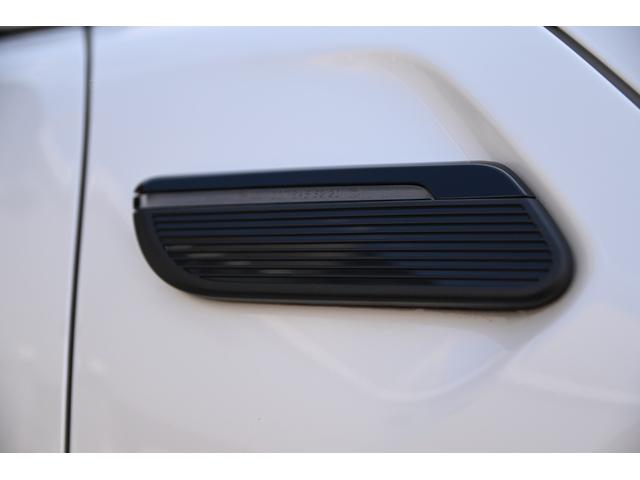 ＭＩＮＩ クーパー　ファーストパッケージ　クラシック・トリム　純正１６ＡＷ　前後ＰＤＣ　ワイヤレスチャージング　バックカメラ　ＰＤＣ　コンフォートアクセス　アームレスト　ＥＴＣ２．０　ＬＥＤヘッドライト　ドライビングモード　オートライト　レインセンサー（18枚目）