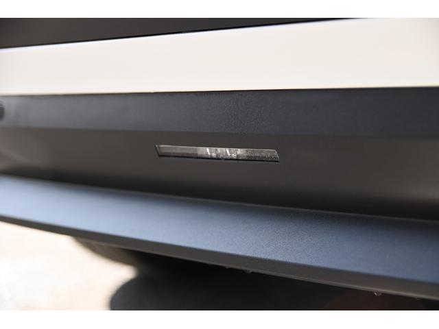 ＭＩＮＩ クーパー　ファーストパッケージ　クラシック・トリム　純正１６ＡＷ　前後ＰＤＣ　ワイヤレスチャージング　バックカメラ　ＰＤＣ　コンフォートアクセス　アームレスト　ＥＴＣ２．０　ＬＥＤヘッドライト　ドライビングモード　オートライト　レインセンサー（27枚目）