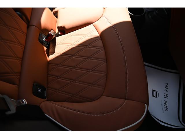 ＭＩＮＩ クーパー　ファーストパッケージ　クラシック・トリム　純正１６ＡＷ　前後ＰＤＣ　ワイヤレスチャージング　バックカメラ　ＰＤＣ　コンフォートアクセス　アームレスト　ＥＴＣ２．０　ＬＥＤヘッドライト　ドライビングモード　オートライト　レインセンサー（72枚目）