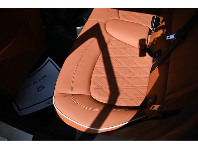 ＭＩＮＩ クーパー　ファーストパッケージ　クラシック・トリム　純正１６ＡＷ　前後ＰＤＣ　ワイヤレスチャージング　バックカメラ　ＰＤＣ　コンフォートアクセス　アームレスト　ＥＴＣ２．０　ＬＥＤヘッドライト　ドライビングモード　オートライト　レインセンサー（80枚目）
