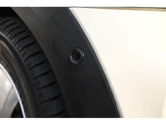 ＭＩＮＩ クーパー　純正ＨＤＤナビ　純正１５インチＡＷ　Ｄアシスト　純正ＨＤＤナビ　バックカメラ　ＰＤＣ　コンフォートアクセス　アームレスト　ＬＥＤヘッドライト　オートライト　レインセンサー　ワンオーナー（17枚目）