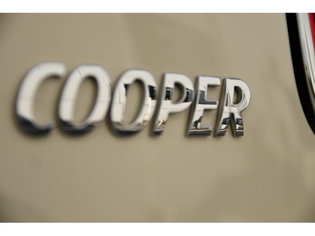 ＭＩＮＩ クーパー　純正ＨＤＤナビ　純正１５インチＡＷ　Ｄアシスト　純正ＨＤＤナビ　バックカメラ　ＰＤＣ　コンフォートアクセス　アームレスト　ＬＥＤヘッドライト　オートライト　レインセンサー　ワンオーナー（29枚目）