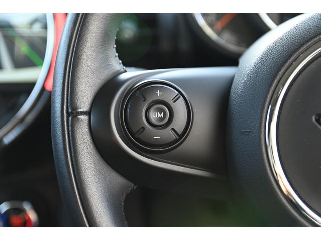 ＭＩＮＩ クーパー　純正ＨＤＤナビ　純正１５インチＡＷ　Ｄアシスト　純正ＨＤＤナビ　バックカメラ　ＰＤＣ　コンフォートアクセス　アームレスト　ＬＥＤヘッドライト　オートライト　レインセンサー　ワンオーナー（48枚目）