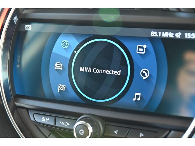 ＭＩＮＩ クーパー　純正ＨＤＤナビ　純正１５インチＡＷ　Ｄアシスト　純正ＨＤＤナビ　バックカメラ　ＰＤＣ　コンフォートアクセス　アームレスト　ＬＥＤヘッドライト　オートライト　レインセンサー　ワンオーナー（55枚目）