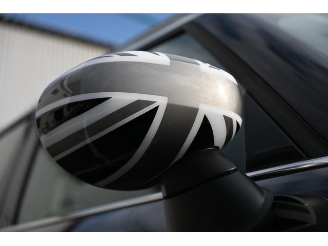 ＭＩＮＩ クーパーＤ　クロスオーバー　クラシック・トリム　純正１７ＡＷ　Ｄメーター　Ｄアシスト　Ｂカメラ　前後ＰＤＣ　コンフォートアクセス　ＥＴＣ２．０　ＬＥＤヘッドライト　ワイヤレスチャージング　ハーフレザーシート　ワンオーナー　ＡｐｐｌｅＣａｒＰｌａｙ（21枚目）