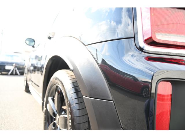 ＭＩＮＩ クーパーＤ　クロスオーバー　クラシック・トリム　純正１７ＡＷ　Ｄメーター　Ｄアシスト　Ｂカメラ　前後ＰＤＣ　コンフォートアクセス　ＥＴＣ２．０　ＬＥＤヘッドライト　ワイヤレスチャージング　ハーフレザーシート　ワンオーナー　ＡｐｐｌｅＣａｒＰｌａｙ（33枚目）