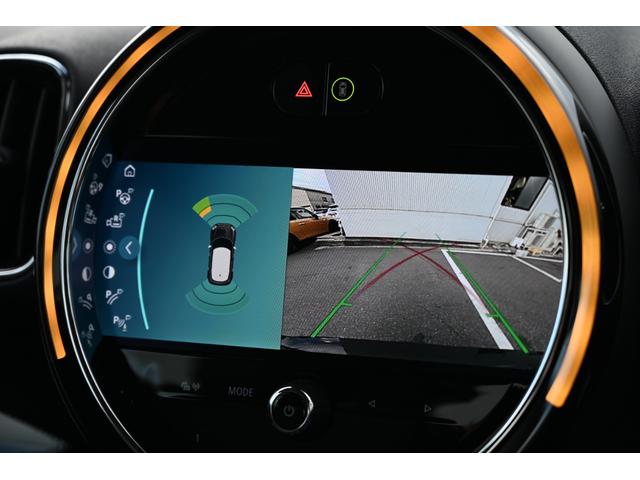 ＭＩＮＩ クーパーＤ　クロスオーバー　クラシック・トリム　純正１７ＡＷ　Ｄメーター　Ｄアシスト　Ｂカメラ　前後ＰＤＣ　コンフォートアクセス　ＥＴＣ２．０　ＬＥＤヘッドライト　ワイヤレスチャージング　ハーフレザーシート　ワンオーナー　ＡｐｐｌｅＣａｒＰｌａｙ（54枚目）