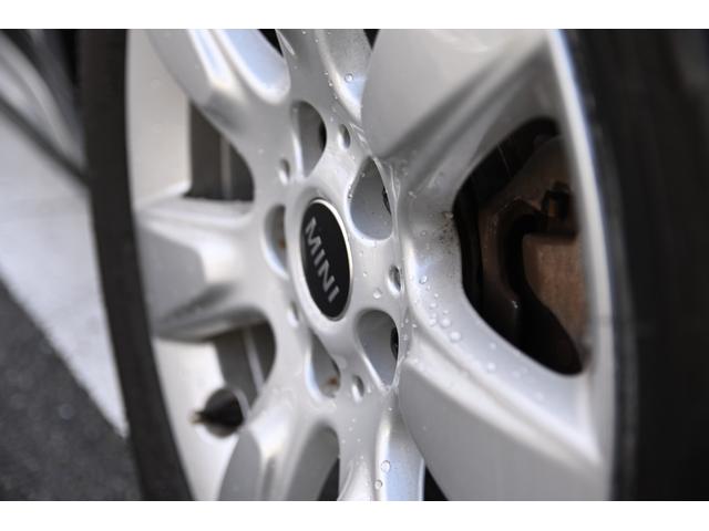 ＭＩＮＩ クーパーＤ　クロスオーバー　純正１７ＡＷ　Ｄアシスト　純正ナビ　Ｂカメラ　ＰＤＣ　ＬＥＤヘッドライト　ＥＴＣ２．０　電動リアゲート　オートライト　レインセンサー　ＡＣＣ（14枚目）