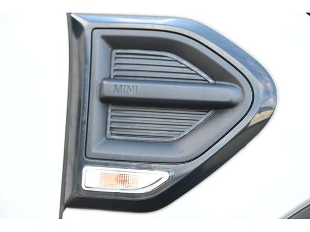 ＭＩＮＩ クーパーＤ　クロスオーバー　純正１７ＡＷ　Ｄアシスト　純正ナビ　Ｂカメラ　ＰＤＣ　ＬＥＤヘッドライト　ＥＴＣ２．０　電動リアゲート　オートライト　レインセンサー　ＡＣＣ（17枚目）