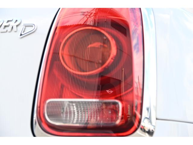 ＭＩＮＩ クーパーＤ　クロスオーバー　純正１７ＡＷ　Ｄアシスト　純正ナビ　Ｂカメラ　ＰＤＣ　ＬＥＤヘッドライト　ＥＴＣ２．０　電動リアゲート　オートライト　レインセンサー　ＡＣＣ（20枚目）