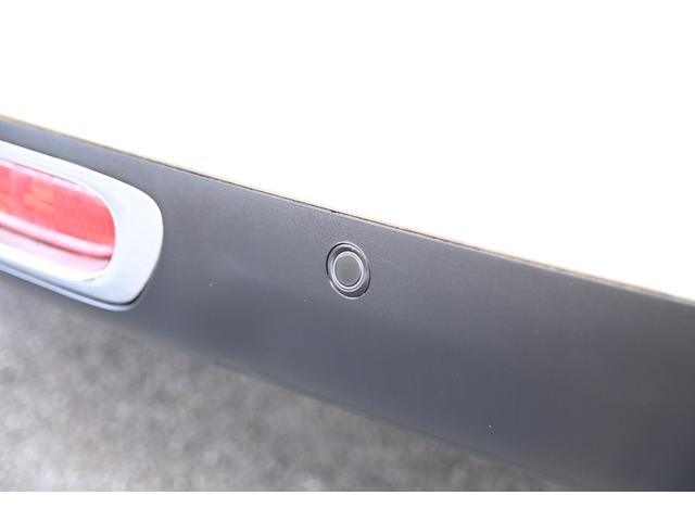 ＭＩＮＩ クーパー　純正ナビ　純正１５ＡＷ　前後ＰＤＣ　Ｄアシスト　Ｂカメラ　コンフォートアクセス　アームレスト　ＬＥＤヘッドライト　オートライト　レインセンサー　ワンーオーナー　シートヒーター（26枚目）