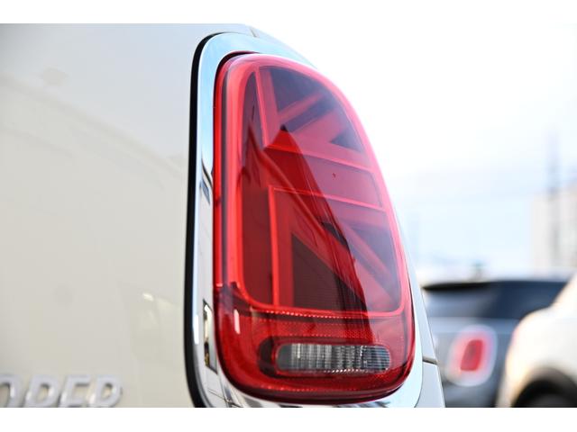 ＭＩＮＩ クーパー　純正ナビ　純正１５ＡＷ　前後ＰＤＣ　Ｄアシスト　Ｂカメラ　コンフォートアクセス　アームレスト　ＬＥＤヘッドライト　オートライト　レインセンサー　ワンーオーナー　シートヒーター（28枚目）