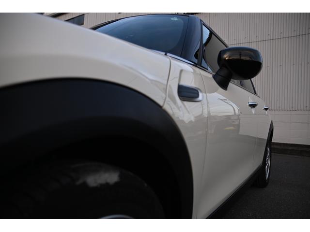 ＭＩＮＩ クーパー　純正ナビ　純正１５ＡＷ　前後ＰＤＣ　Ｄアシスト　Ｂカメラ　コンフォートアクセス　アームレスト　ＬＥＤヘッドライト　オートライト　レインセンサー　ワンーオーナー　シートヒーター（35枚目）