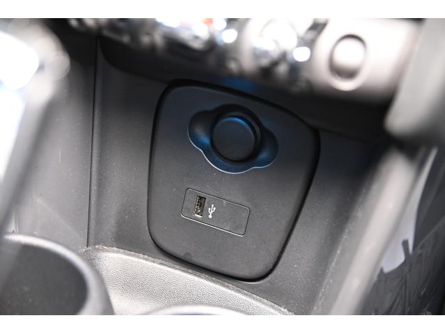 ＭＩＮＩ クーパー　純正ナビ　純正１５ＡＷ　前後ＰＤＣ　Ｄアシスト　Ｂカメラ　コンフォートアクセス　アームレスト　ＬＥＤヘッドライト　オートライト　レインセンサー　ワンーオーナー　シートヒーター（61枚目）