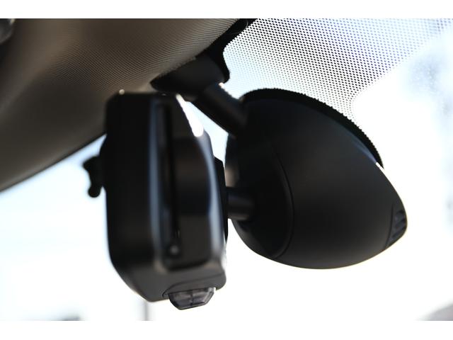 ＭＩＮＩ クーパー　エッセンシャル・トリム　純正１６ＡＷ　Ｂカメラ　前後ＰＤＣ　コンフォートアクセス　アームレスト　ＥＴＣ２．０　ＬＥＤヘッドライト　レインセンサー　ハーフレザーシート　ドライビングモード　クルコン　ＡｐｐｌｅＣａｒＰｌａｙ（61枚目）