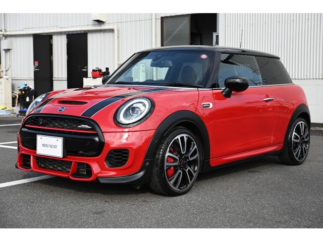 ＭＩＮＩ ジョンクーパーワークス　純正ナビ　純正１８インチＡＷ　Ｄメーター　Ｄアシスト　Ｂカメラ　ＰＤＣ　コンフォートアクセス　アームレスト　ＥＴＣ２．０　ＬＥＤヘッドライト　ドライビングモード　ＨＵＤ　ＡＣＣ　シートヒーター（10枚目）