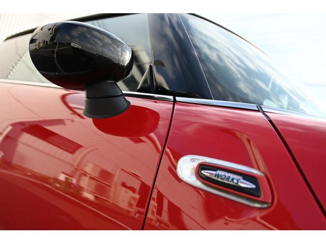 ＭＩＮＩ ジョンクーパーワークス　純正ナビ　純正１８インチＡＷ　Ｄメーター　Ｄアシスト　Ｂカメラ　ＰＤＣ　コンフォートアクセス　アームレスト　ＥＴＣ２．０　ＬＥＤヘッドライト　ドライビングモード　ＨＵＤ　ＡＣＣ　シートヒーター（18枚目）