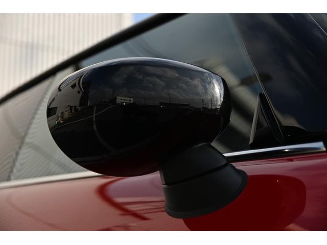 ＭＩＮＩ ジョンクーパーワークス　純正ナビ　純正１８インチＡＷ　Ｄメーター　Ｄアシスト　Ｂカメラ　ＰＤＣ　コンフォートアクセス　アームレスト　ＥＴＣ２．０　ＬＥＤヘッドライト　ドライビングモード　ＨＵＤ　ＡＣＣ　シートヒーター（19枚目）