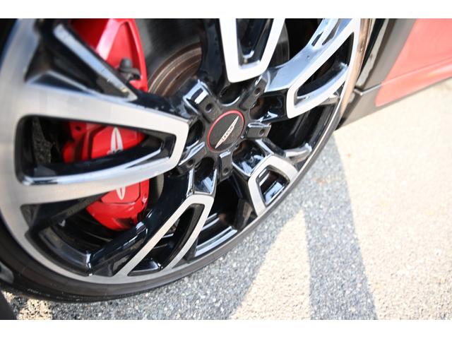 ＭＩＮＩ ジョンクーパーワークス　純正ナビ　純正１８インチＡＷ　Ｄメーター　Ｄアシスト　Ｂカメラ　ＰＤＣ　コンフォートアクセス　アームレスト　ＥＴＣ２．０　ＬＥＤヘッドライト　ドライビングモード　ＨＵＤ　ＡＣＣ　シートヒーター（39枚目）