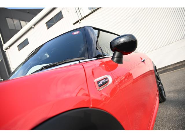 ＭＩＮＩ ジョンクーパーワークス　純正ナビ　純正１８インチＡＷ　Ｄメーター　Ｄアシスト　Ｂカメラ　ＰＤＣ　コンフォートアクセス　アームレスト　ＥＴＣ２．０　ＬＥＤヘッドライト　ドライビングモード　ＨＵＤ　ＡＣＣ　シートヒーター（41枚目）