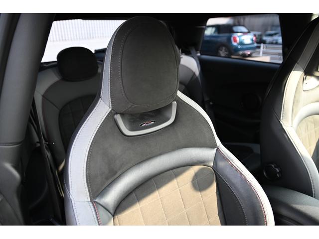 ＭＩＮＩ ジョンクーパーワークス　純正ナビ　純正１８インチＡＷ　Ｄメーター　Ｄアシスト　Ｂカメラ　ＰＤＣ　コンフォートアクセス　アームレスト　ＥＴＣ２．０　ＬＥＤヘッドライト　ドライビングモード　ＨＵＤ　ＡＣＣ　シートヒーター（50枚目）