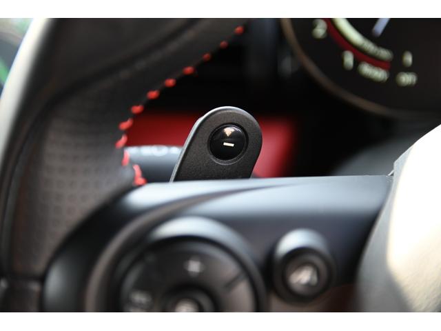 ＭＩＮＩ ジョンクーパーワークス　純正ナビ　純正１８インチＡＷ　Ｄメーター　Ｄアシスト　Ｂカメラ　ＰＤＣ　コンフォートアクセス　アームレスト　ＥＴＣ２．０　ＬＥＤヘッドライト　ドライビングモード　ＨＵＤ　ＡＣＣ　シートヒーター（56枚目）