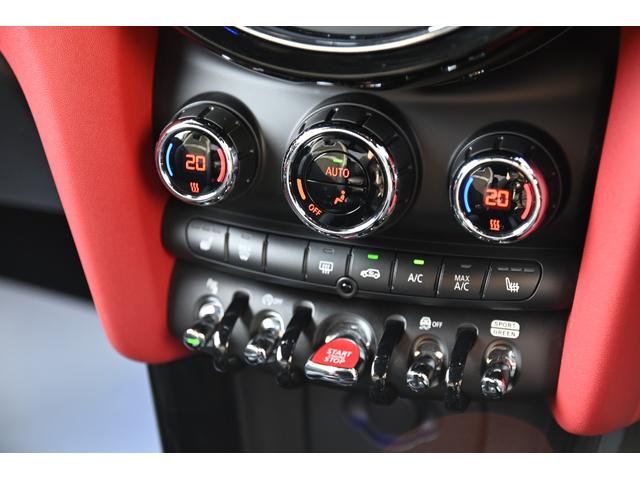 ＭＩＮＩ ジョンクーパーワークス　純正ナビ　純正１８インチＡＷ　Ｄメーター　Ｄアシスト　Ｂカメラ　ＰＤＣ　コンフォートアクセス　アームレスト　ＥＴＣ２．０　ＬＥＤヘッドライト　ドライビングモード　ＨＵＤ　ＡＣＣ　シートヒーター（63枚目）