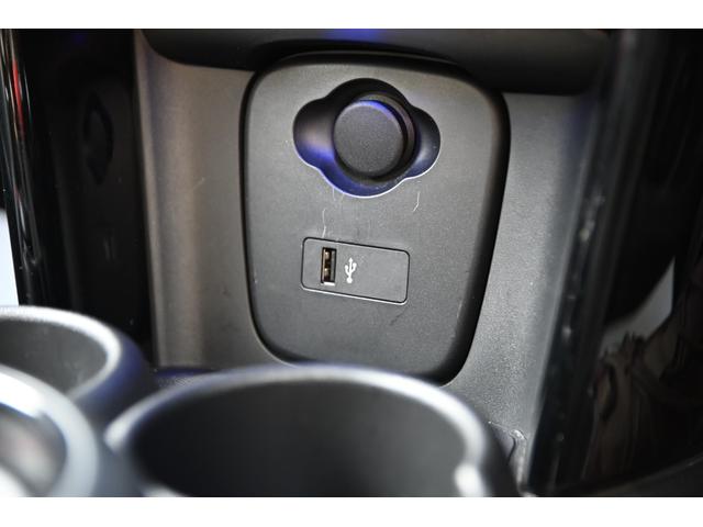 ＭＩＮＩ ジョンクーパーワークス　純正ナビ　純正１８インチＡＷ　Ｄメーター　Ｄアシスト　Ｂカメラ　ＰＤＣ　コンフォートアクセス　アームレスト　ＥＴＣ２．０　ＬＥＤヘッドライト　ドライビングモード　ＨＵＤ　ＡＣＣ　シートヒーター（69枚目）