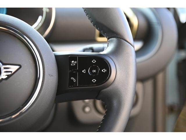 ＭＩＮＩ 　限定車　純正１８ＡＷ　Ｄアシスト　Ｂカメラ　ＰＤＣ　コンフォートアクセス　ＥＴＣ２．０　ＬＥＤヘッドライト　ドライビングモード　　シートヒーター　ＡＣＣ　ＡｐｐｌｅＣａｒＰｌａｙ（51枚目）