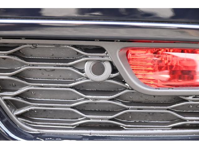 ＭＩＮＩ ジョンクーパーワークス　純正ＨＤＤナビ　純正１８インチＡＷ　Ｄアシスト　Ｂカメラ　ＰＤＣ　コンフォートアクセス　アームレスト　ＥＴＣ２．０　ＬＥＤヘッドライト　ドライビングモード　レインセンサー　ＨＵＤ　ＡＣＣ　ワンオーナー（25枚目）