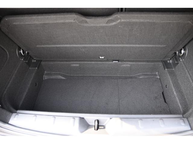 ＭＩＮＩ ジョンクーパーワークス　純正ＨＤＤナビ　純正１８インチＡＷ　Ｄアシスト　Ｂカメラ　ＰＤＣ　コンフォートアクセス　アームレスト　ＥＴＣ２．０　ＬＥＤヘッドライト　ドライビングモード　レインセンサー　ＨＵＤ　ＡＣＣ　ワンオーナー（40枚目）