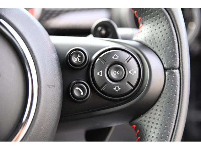 ＭＩＮＩ ジョンクーパーワークス　純正ＨＤＤナビ　純正１８インチＡＷ　Ｄアシスト　Ｂカメラ　ＰＤＣ　コンフォートアクセス　アームレスト　ＥＴＣ２．０　ＬＥＤヘッドライト　ドライビングモード　レインセンサー　ＨＵＤ　ＡＣＣ　ワンオーナー（49枚目）