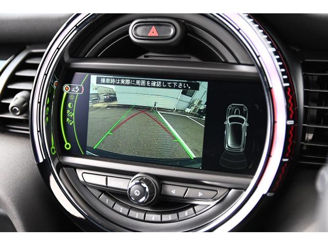 ＭＩＮＩ ジョンクーパーワークス　純正ＨＤＤナビ　純正１８インチＡＷ　Ｂカメラ　ＰＤＣ　コンフォートアクセス　ＥＴＣ２．０　ＬＥＤヘッドライト　オートライト　レインセンサー　Ｄモード　クルコン　ＨＵＤ（52枚目）