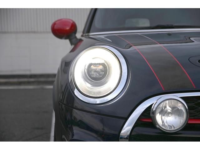 ＭＩＮＩ ジョンクーパーワークス　純正ＨＤＤナビ　純正１８インチＡＷ　Ｂカメラ　ＰＤＣ　コンフォートアクセス　ＥＴＣ２．０　ＬＥＤヘッドライト　オートライト　レインセンサー　Ｄモード　クルコン　ＨＵＤ（69枚目）