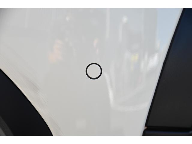 ＭＩＮＩ クーパー　純正ＨＤＤナビ　純正１６インチＡＷ　Ｄアシスト　バックカメラ　ＰＤＣ　コンフォートアクセス　アームレスト　ＬＥＤヘッドライト（24枚目）