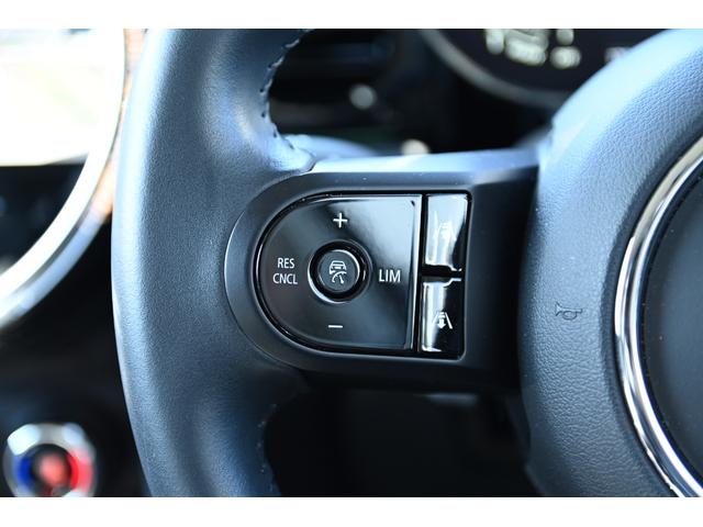 ＭＩＮＩ クーパー　純正ＨＤＤナビ　純正１６インチＡＷ　Ｄアシスト　バックカメラ　ＰＤＣ　コンフォートアクセス　アームレスト　ＬＥＤヘッドライト（45枚目）