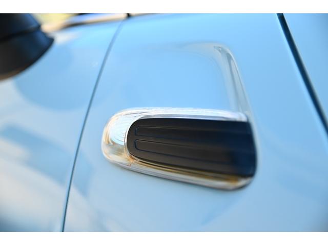 ＭＩＮＩ クーパー　アイスブルー　限定車アイスブルー　純正ＨＤＤナビ　純正１８インチホワイトＡＷ　社外Ｂカメラ　コンフォートアクセス　ＬＥＤヘッドライト　カバナシートカバー（75枚目）
