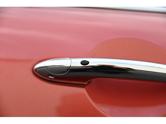 ＭＩＮＩ ローズウッドエディション　純正ナビ　純正１６ＡＷ　ＰＤＣ　バックカメラ　ＰＤＣ　コンフォートアクセス　アームレスト　ＥＴＣ２．０　ＬＥＤヘッドライト　ハーフレザーシート　オートライト　レインセンサー（18枚目）