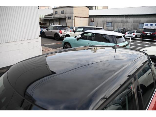 ＭＩＮＩ ローズウッドエディション　純正ナビ　純正１６ＡＷ　ＰＤＣ　バックカメラ　ＰＤＣ　コンフォートアクセス　アームレスト　ＥＴＣ２．０　ＬＥＤヘッドライト　ハーフレザーシート　オートライト　レインセンサー（34枚目）