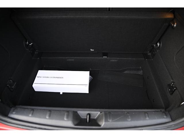 ＭＩＮＩ ローズウッドエディション　純正ナビ　純正１６ＡＷ　ＰＤＣ　バックカメラ　ＰＤＣ　コンフォートアクセス　アームレスト　ＥＴＣ２．０　ＬＥＤヘッドライト　ハーフレザーシート　オートライト　レインセンサー（36枚目）