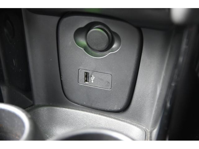 ＭＩＮＩ ローズウッドエディション　純正ナビ　純正１６ＡＷ　ＰＤＣ　バックカメラ　ＰＤＣ　コンフォートアクセス　アームレスト　ＥＴＣ２．０　ＬＥＤヘッドライト　ハーフレザーシート　オートライト　レインセンサー（55枚目）