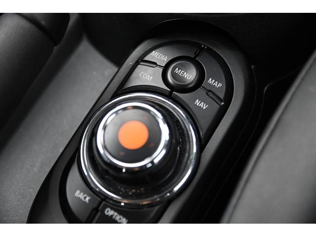 ＭＩＮＩ ローズウッドエディション　純正ナビ　純正１６ＡＷ　ＰＤＣ　バックカメラ　ＰＤＣ　コンフォートアクセス　アームレスト　ＥＴＣ２．０　ＬＥＤヘッドライト　ハーフレザーシート　オートライト　レインセンサー（57枚目）