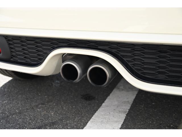 ＭＩＮＩ クーパーＳ　純正１７インチＡＷ　純正ナビ　ＡＢＳ　コンフォートアクセス　アームレスト　ＥＴＣ２．０　ＬＥＤヘッドライト　オートライト　レインセンサー　ＥＴＣ２．０（23枚目）